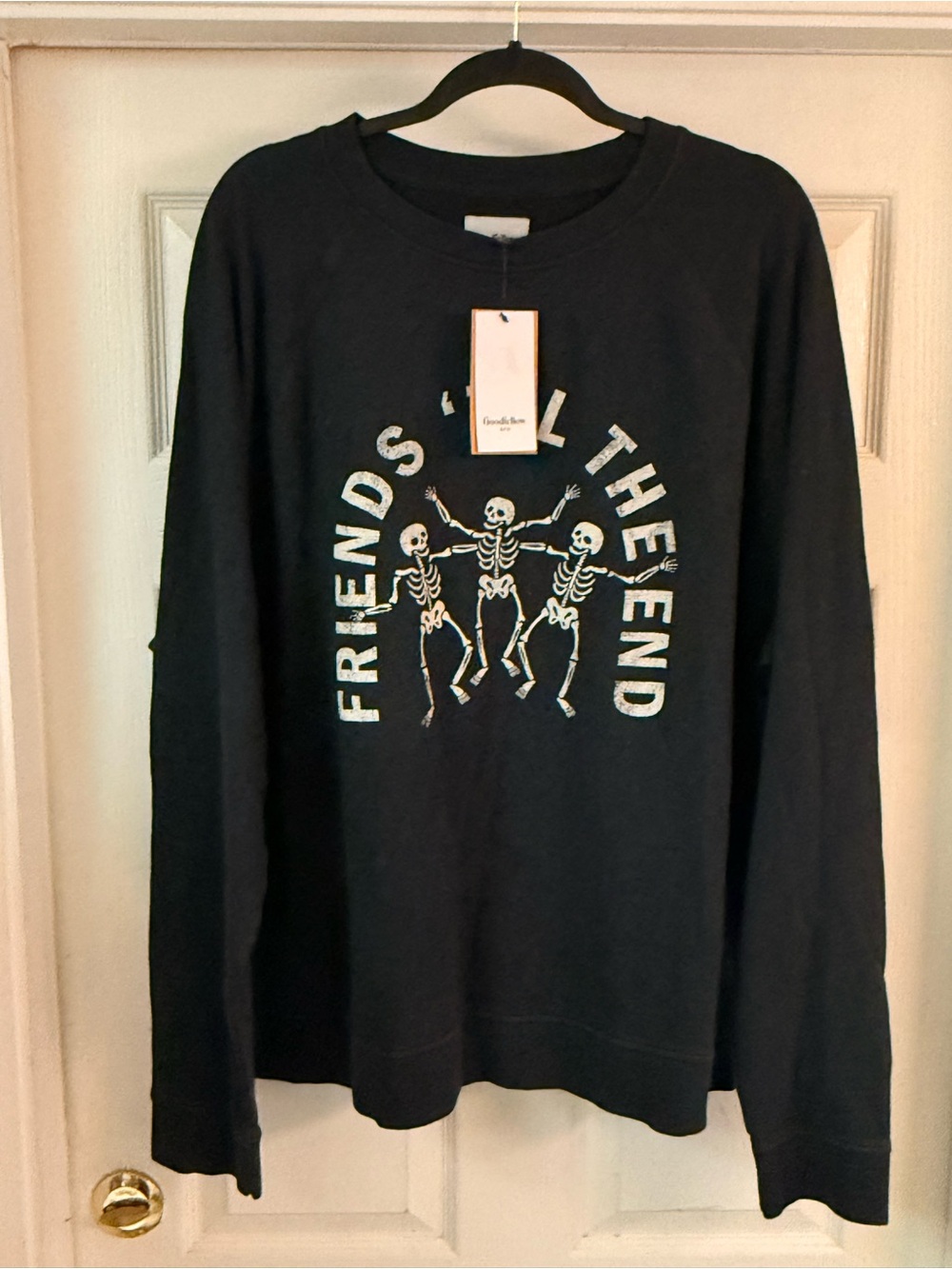 Goodfellow & Co Black Crewneck Sweatshirt with Skeleton Graphic